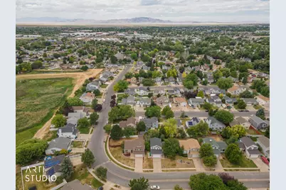 606 S 925 E, Layton, UT 84041 - Photo 41