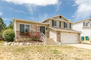 606 S 925 E, Layton, UT 84041 - Photo 5