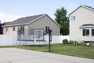 1204 N 3020 W, Provo, UT 84601 - Photo 7