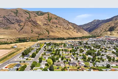 38 S 1300 E, Hyrum, UT 84319 - Photo 45