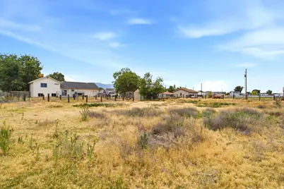 5049 S 4300 W, Hooper, UT 84315 - Photo 5