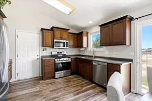 5049 S 4300 W, Hooper, UT 84315 - Photo 13
