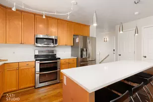 1887 E Oak Bend Dr, Draper, UT 84020 - Photo 11