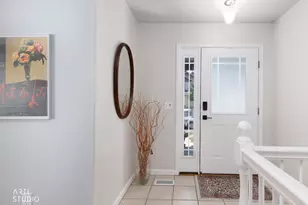 1887 E Oak Bend Dr, Draper, UT 84020 - Photo 3
