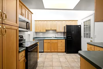 363 E 500 N, Kaysville, UT 84037 - Photo 7