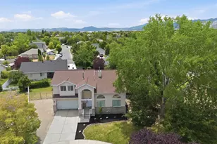 8784 S Pebblecreek Rd, West Jordan, UT 84081 - Photo 45