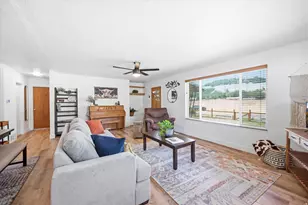 2093 E 6600 S, Uintah, UT 84405 - Photo 11