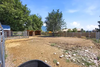 2093 E 6600 S, Uintah, UT 84405 - Photo 25