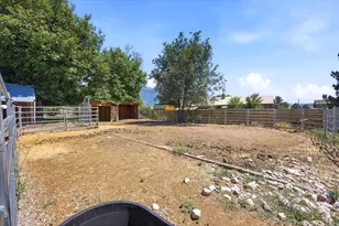 2093 E 6600 S, Uintah, UT 84405 - Photo 25