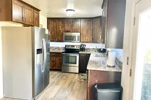 570 N 250 E, Parowan, UT 84761 - Photo 5