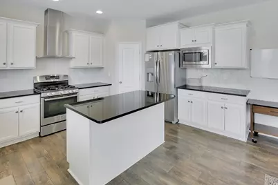 892 S Honeysuckle Way, Fruit Heights, UT 84037 - Photo 13