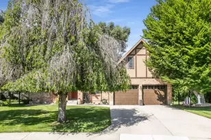 1406 E Lombardy Ct, Murray, UT 84121 - Photo 3
