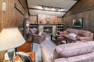 1406 E Lombardy Ct, Murray, UT 84121 - Photo 5