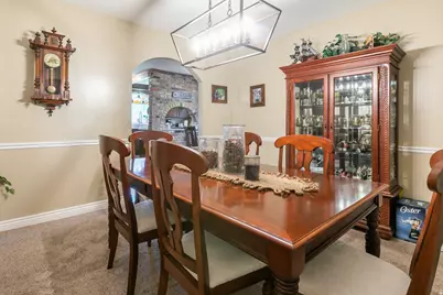 1406 E Lombardy Ct, Murray, UT 84121 - Photo 19