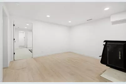 1168 E Center St, Bountiful, UT 84010 - Photo 31