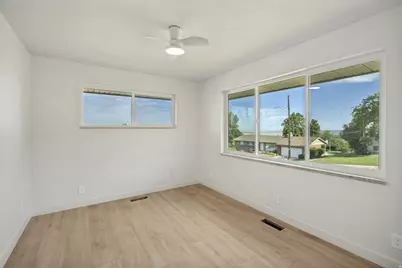 1168 E Center St, Bountiful, UT 84010 - Photo 21