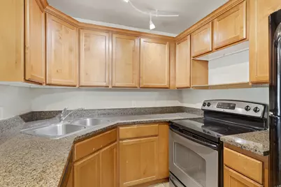 848 E Bristle Pine Place Pl #31, Salt Lake City, UT 84106 - Photo 7
