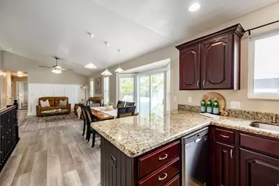 5076 W 7660 S, West Jordan, UT 84081 - Photo 11