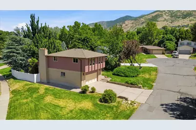 742 Sheringham Ct, Farmington, UT 84025 - Photo 41