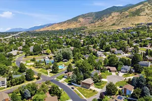 742 Sheringham Ct, Farmington, UT 84025 - Photo 43