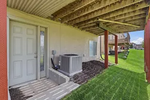 1219 Firefly Dr, Spanish Fork, UT 84660 - Photo 11