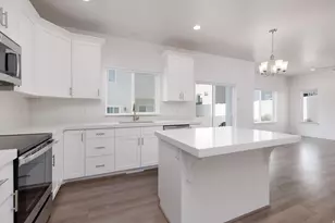 7247 N Green Pasture Ln, Eagle Mountain, UT 84005 - Photo 11