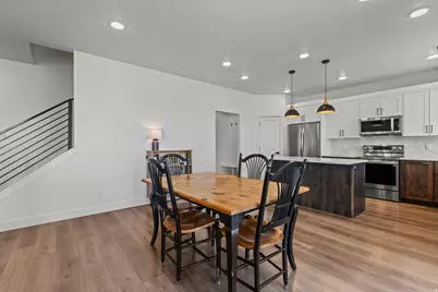 702 E 675 S, Hyrum, UT 84319 - Photo 11