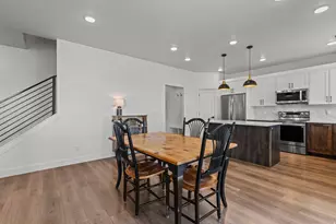 702 E 675 S, Hyrum, UT 84319 - Photo 11