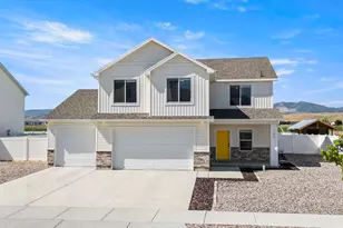 702 E 675 S, Hyrum, UT 84319 - Photo 1