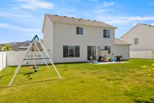 702 E 675 S, Hyrum, UT 84319 - Photo 27