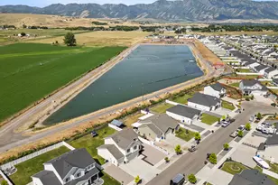 702 E 675 S, Hyrum, UT 84319 - Photo 35