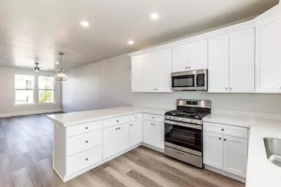 1054 S 2740 E, Spanish Fork, UT 84660 - Photo 7