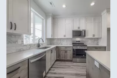 2945 N Devon Dr #245, Ogden, UT 84404 - Photo 9