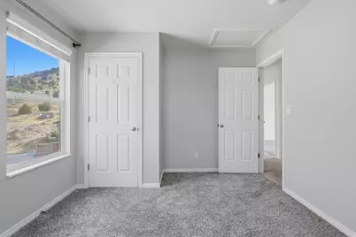 3918 E Parkers Pl, Eagle Mountain, UT 84005 - Photo 29