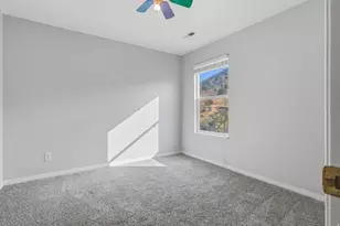3918 E Parkers Pl, Eagle Mountain, UT 84005 - Photo 37