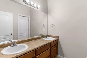 1077 N Adelburg Dr W, North Salt Lake, UT 84054 - Photo 25