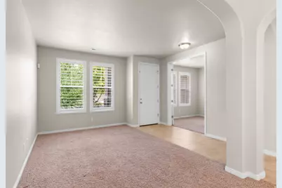 1077 N Adelburg Dr W, North Salt Lake, UT 84054 - Photo 9
