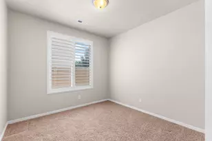 1077 N Adelburg Dr W, North Salt Lake, UT 84054 - Photo 23