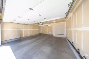 4991 S 475 W, Washington Terrace, UT 84405 - Photo 31