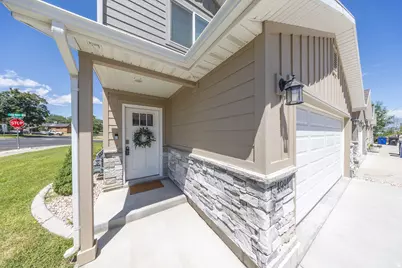 4991 S 475 W, Washington Terrace, UT 84405 - Photo 3