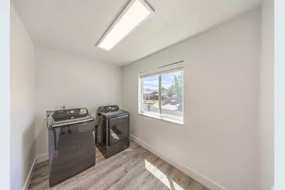4991 S 475 W, Washington Terrace, UT 84405 - Photo 27