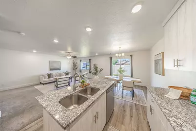4991 S 475 W, Washington Terrace, UT 84405 - Photo 17