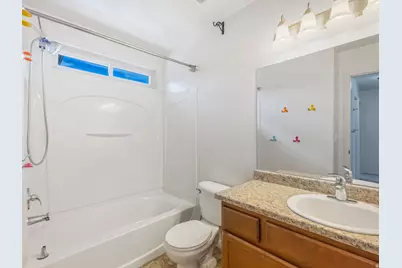 563 W Goldenrod Way, Saratoga Springs, UT 84045 - Photo 17