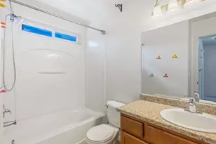 563 W Goldenrod Way, Saratoga Springs, UT 84045 - Photo 17