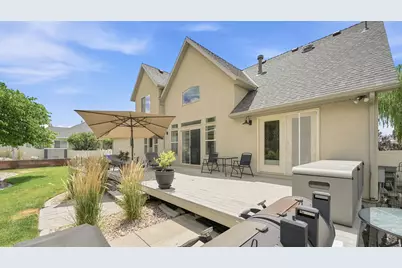 9498 N Canyon Heights Dr, Cedar Hills, UT 84062 - Photo 37