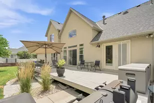 9498 N Canyon Heights Dr, Cedar Hills, UT 84062 - Photo 37