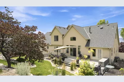 9498 N Canyon Heights Dr, Cedar Hills, UT 84062 - Photo 33