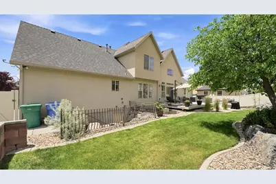 9498 N Canyon Heights Dr, Cedar Hills, UT 84062 - Photo 39