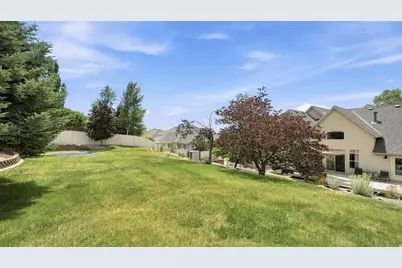 9498 N Canyon Heights Dr, Cedar Hills, UT 84062 - Photo 35