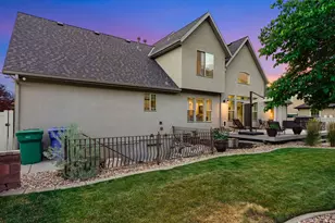 9498 N Canyon Heights Dr, Cedar Hills, UT 84062 - Photo 27